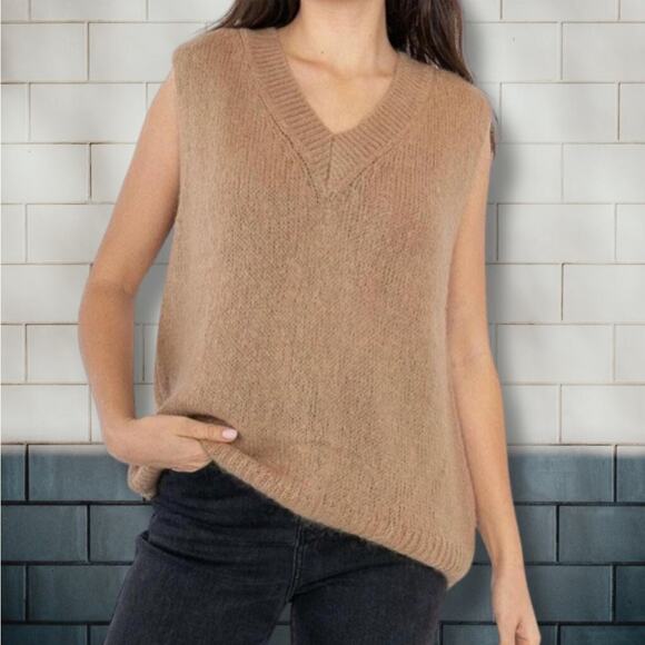 NWOT Colette Le Maison des Fibers Naturelles Italian Blue Wool Vest S/ M - Picture 2 of 7